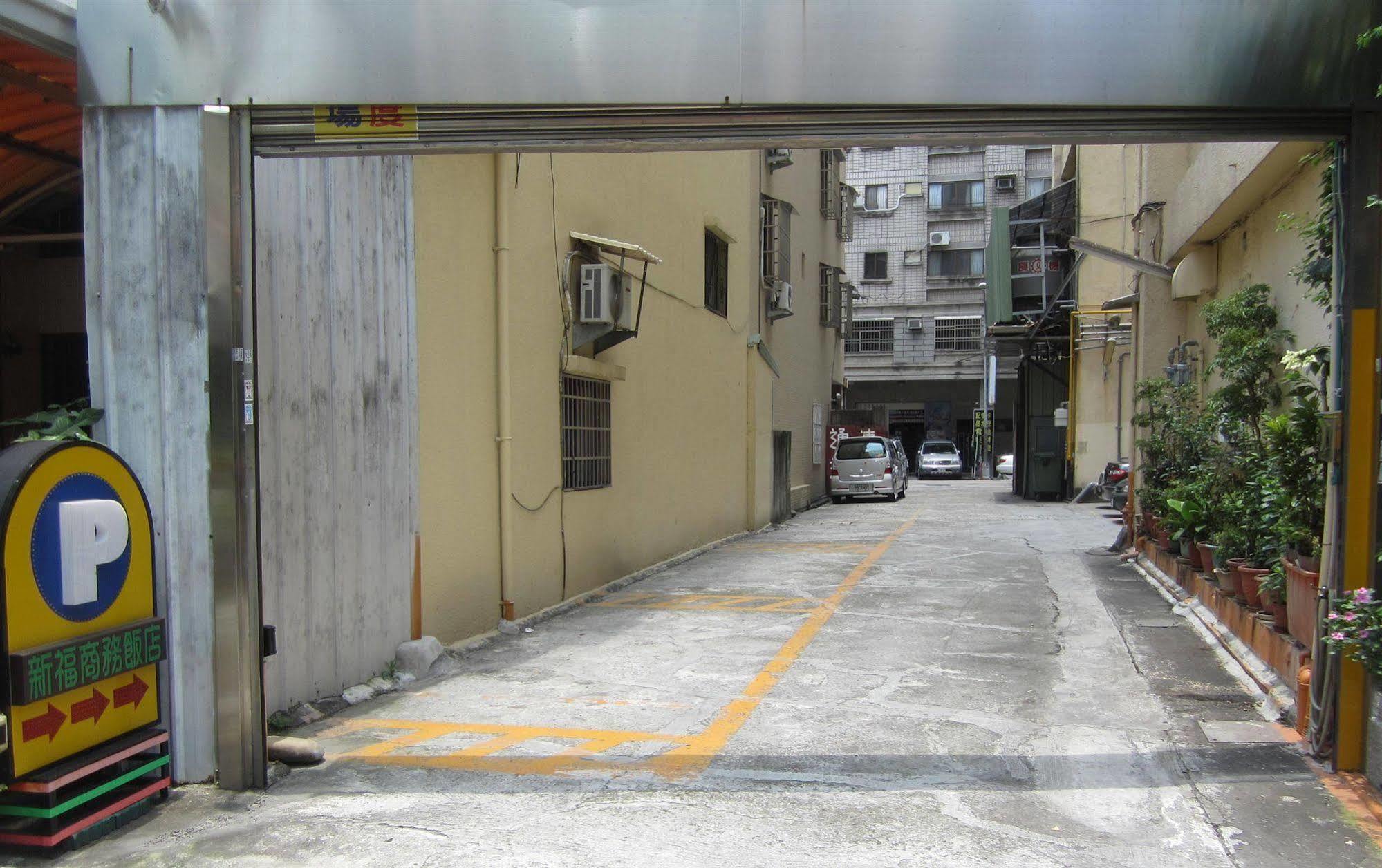 Sin Fu Business Hotel Tchaj-čung Exteriér fotografie